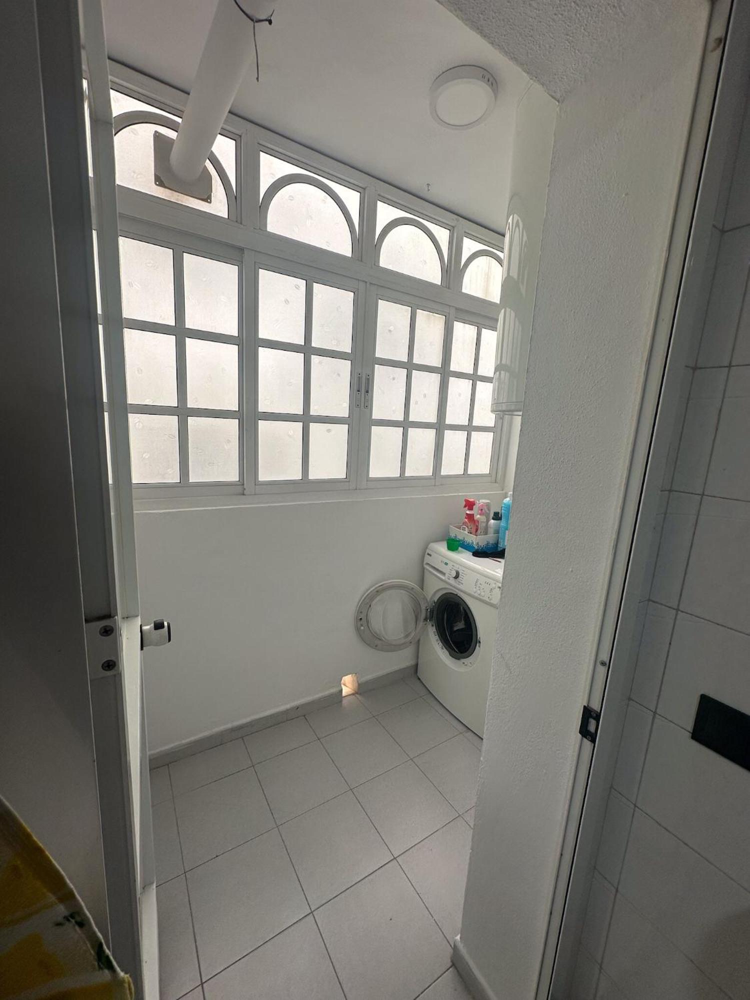 Torremolinos Habitaciones Privada En Apartamentos Compartidos Bagian luar foto